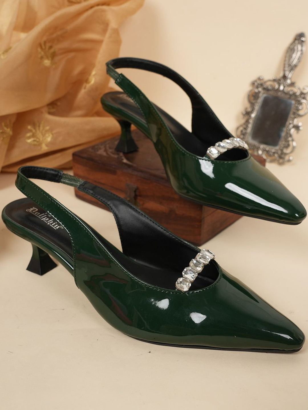 Dollphin Pointed Toe PU Kitten Heels