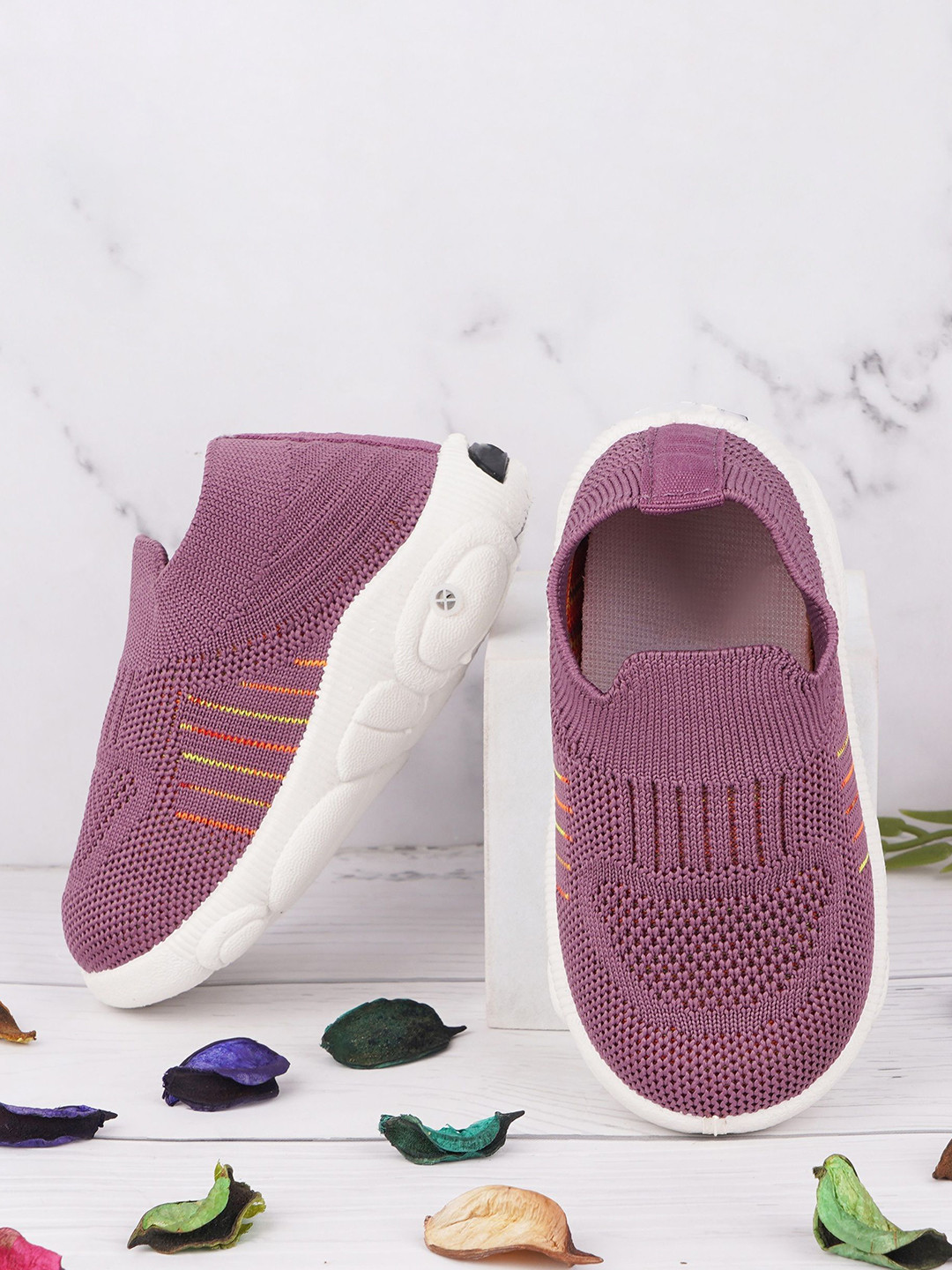 BAESD Kids Textured Lightweight Chunky Sole Slip On Sneakers With Musical Chu-Chu