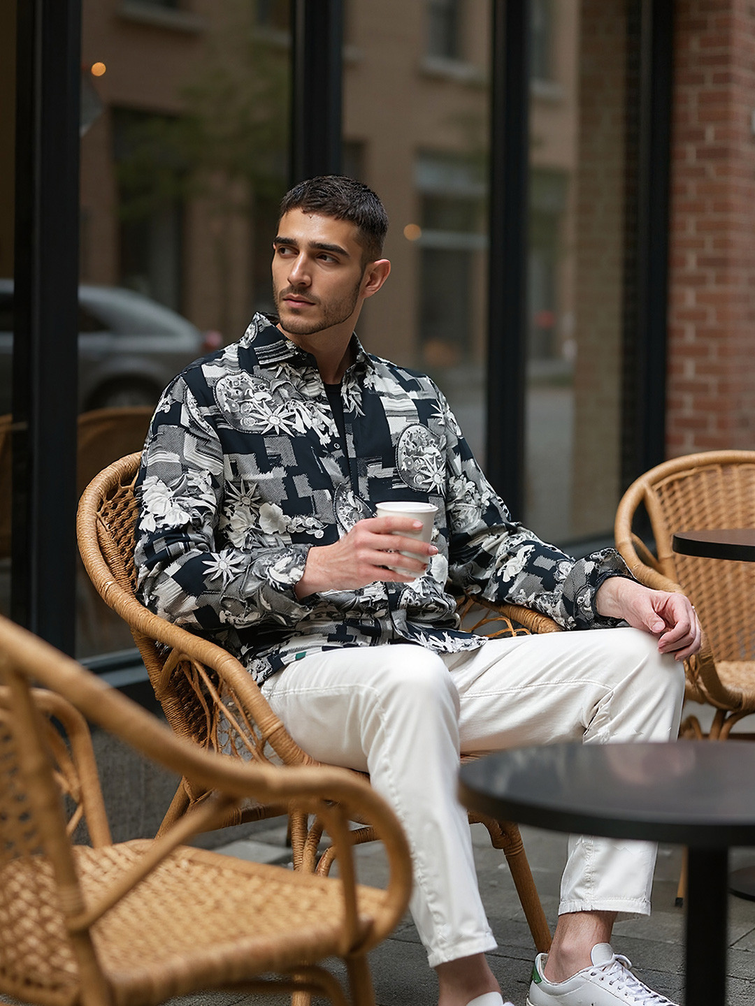 COVE AND LANE Classic Fit Abstract Printed Spread Collar Casual Shirt