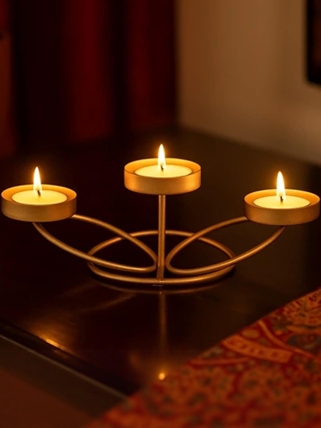Go Hooked Metal Tabletop 25cm Tealight Candle Holder for Home Decor