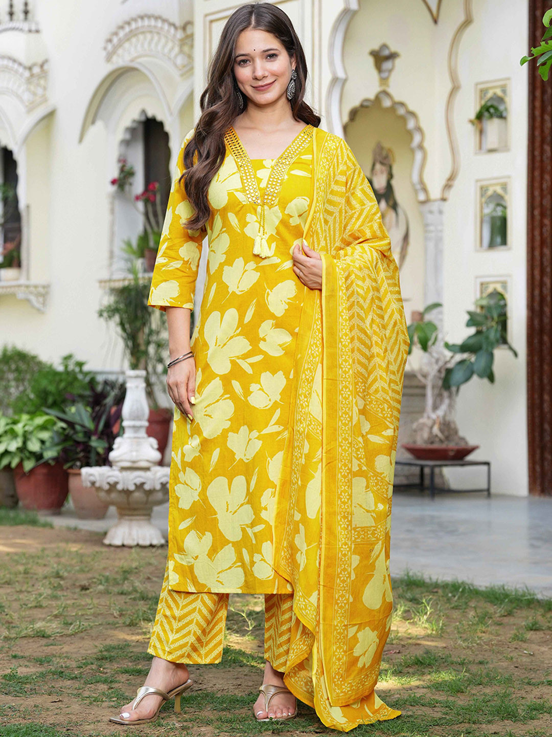 Rangnavi Floral Printed Pure Cotton Mirror Work Kurta With Trousers & Dupatta