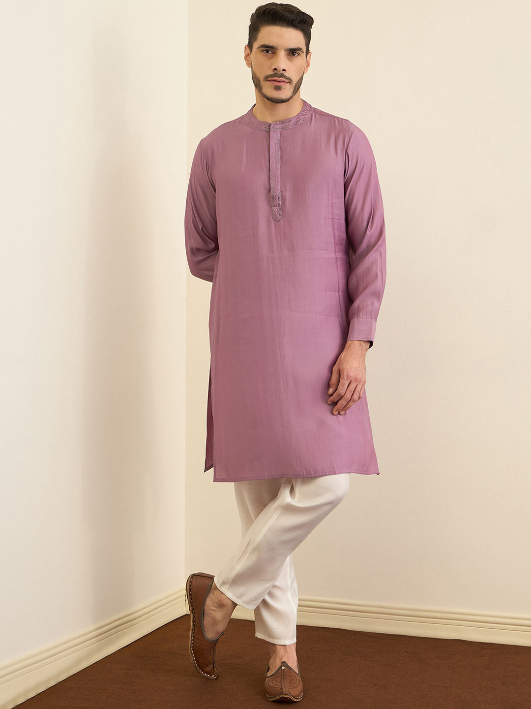 House of Pataudi Mandarin Collar Stones Work Straight Kurta