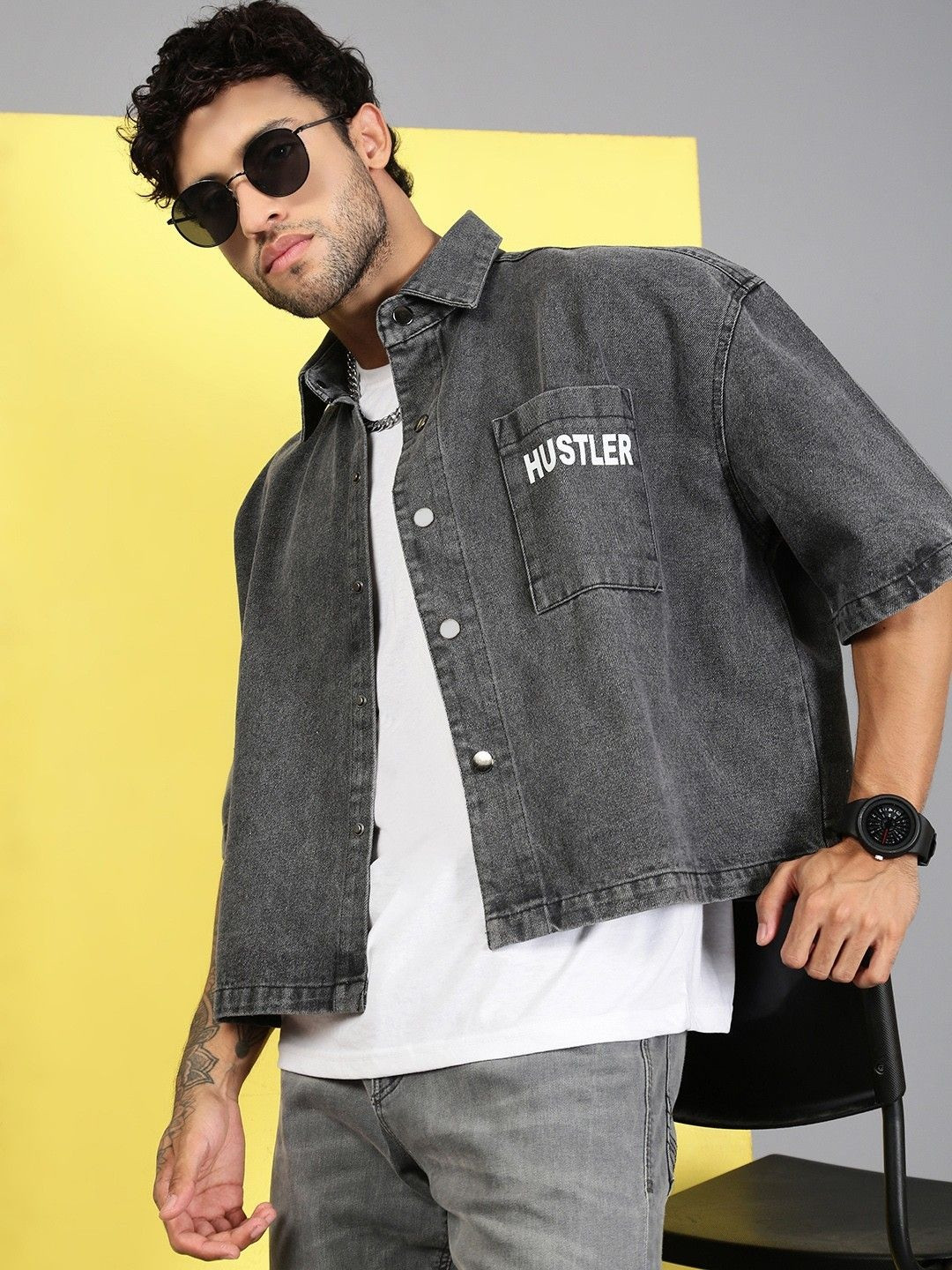 VOXATI Men Grey Cutaway Collar Relaxed Faded Shirt