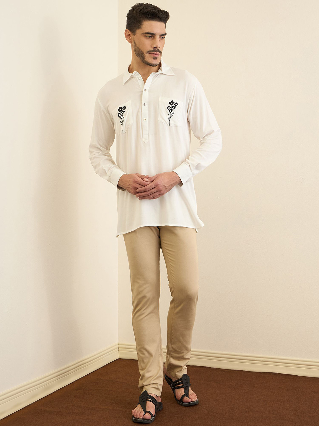 House of Pataudi Men Embroidered Shirt Collar Straight Short Kurta