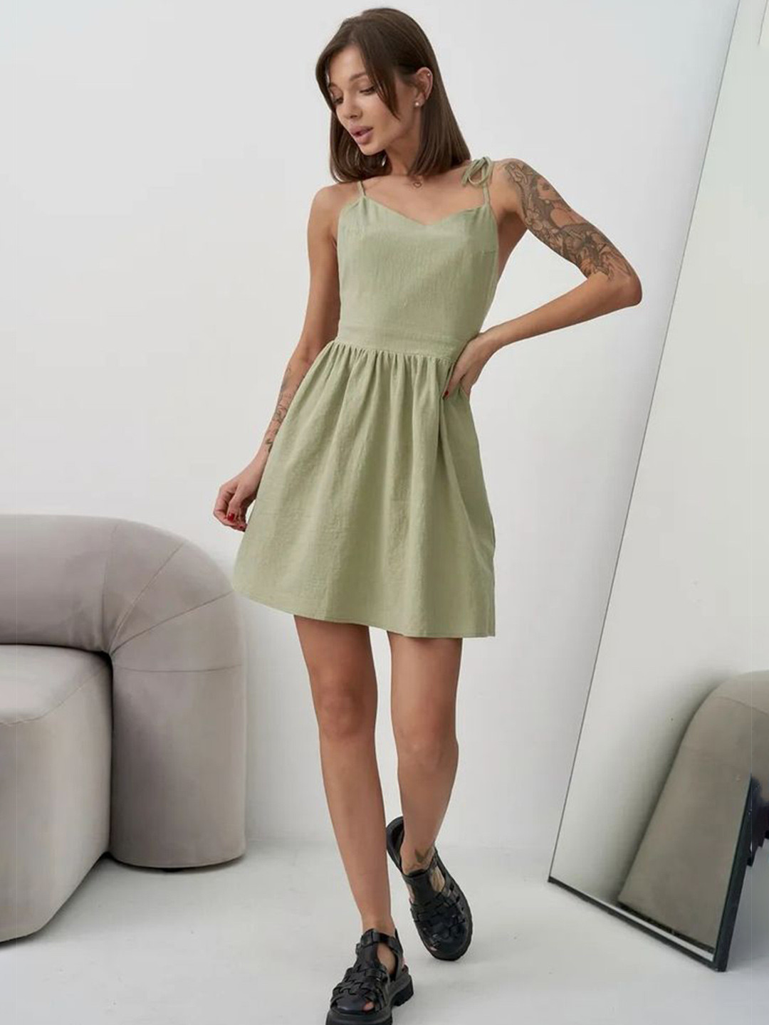 LULU & SKY Women Shoulder Straps Fit and Flare Criss-cross Back Mini Dress