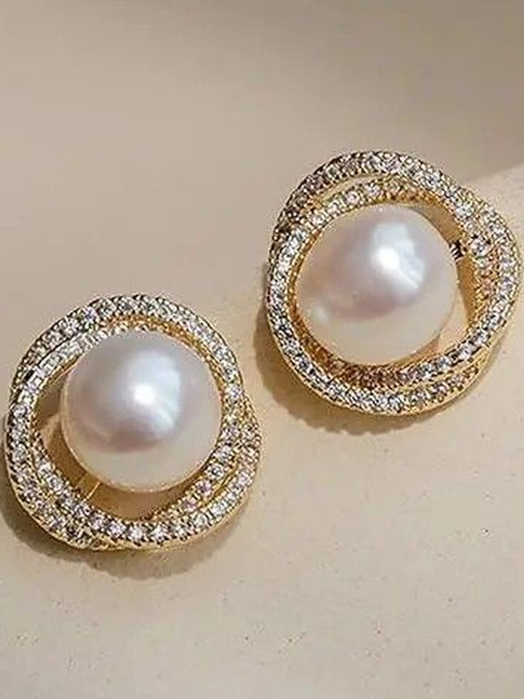 Tosilite Korean Artificial Stones Studded And Beaded Circular Shaped Studs
