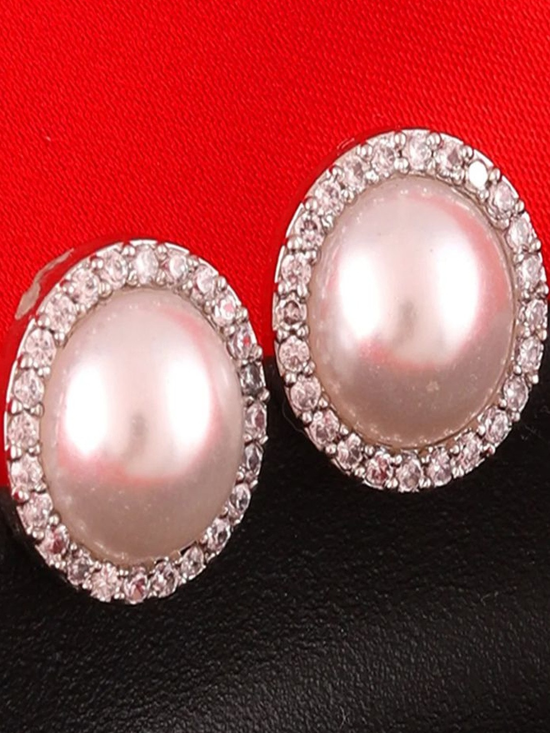 GILHER   Women White Pearl Stud Earrings