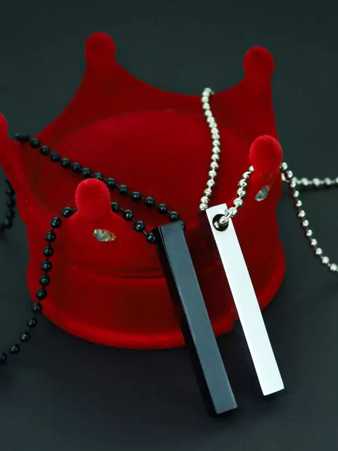 PASU FASHION Unisex Set Of 2 Stainless Steel Rectangular Bar Shaped Pendants With Chains