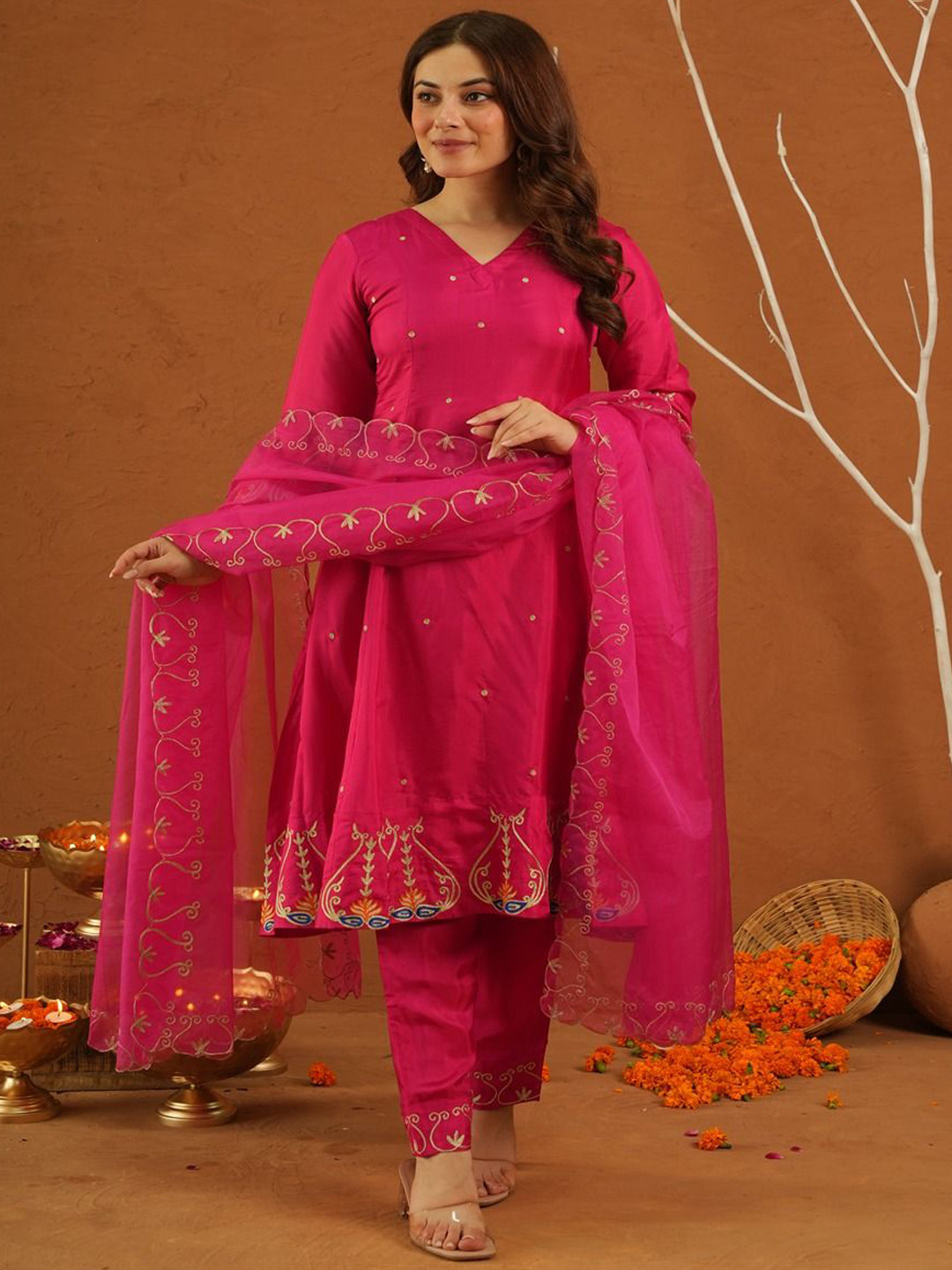 OneWe Women Sunehri Pink Silk Aariwork Suit Set