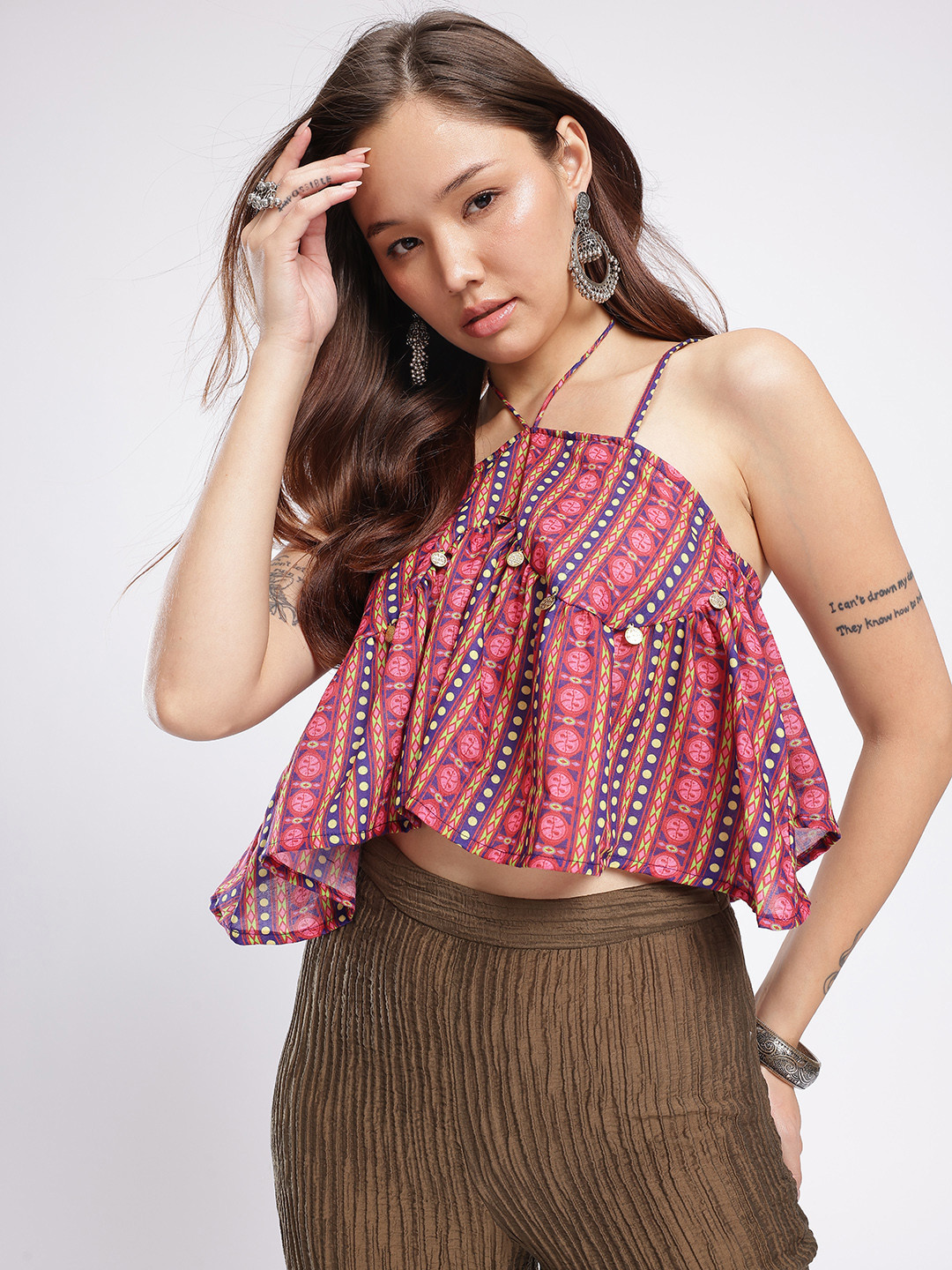 Geometric Striped Tie-Up Neck Crop Top