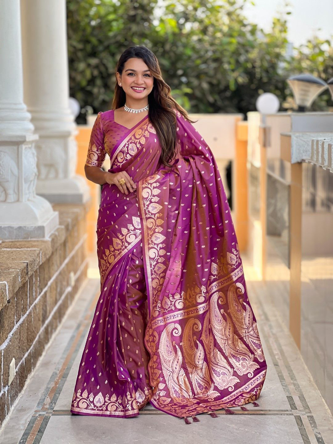 High Five Tex Paisley Zari Banarasi Saree