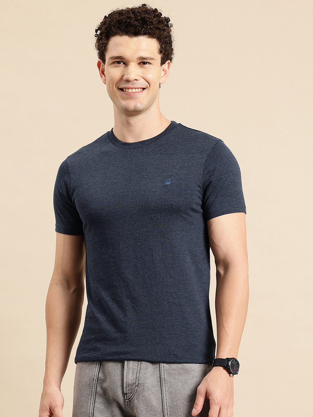 United Colors of Benetton Brand Logo Detail T-shirt
