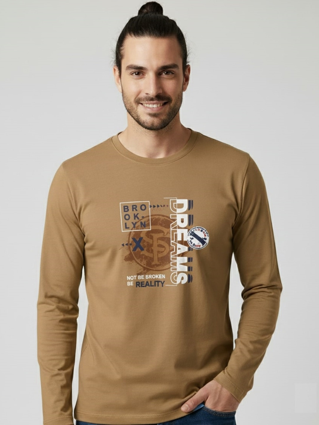SANDPIPER Men Typography Printed Round Neck T-shirt