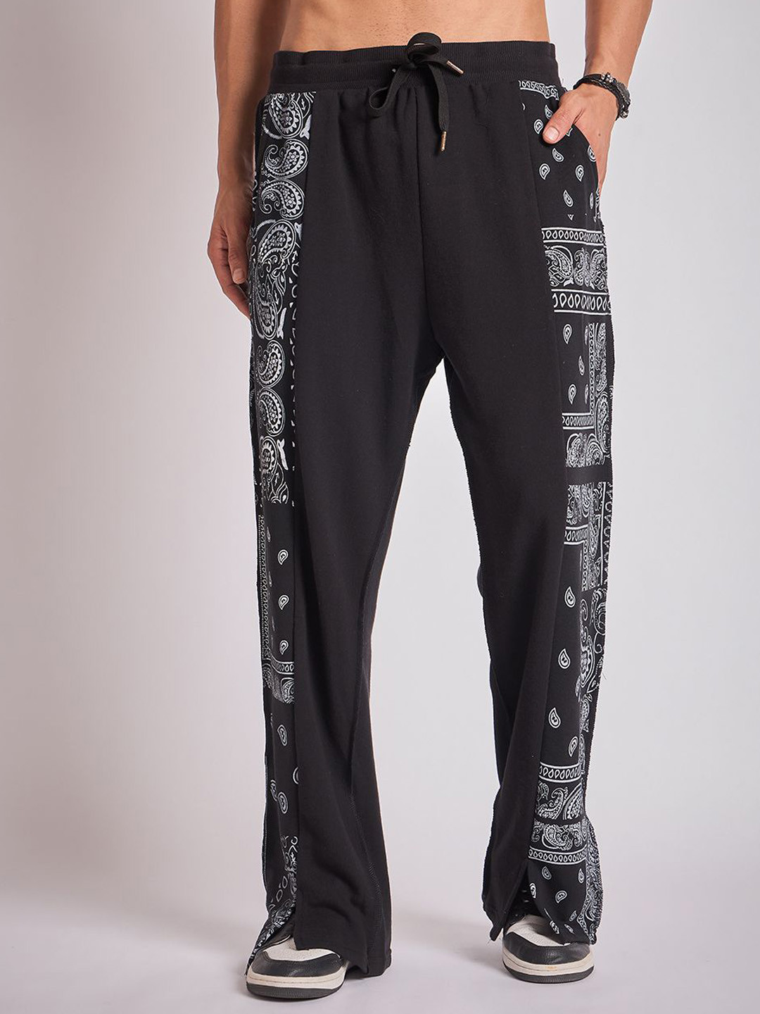 FUGAZEE Men Paisley Panel Printed Relaxed Fit Pure Cotton Mid-Rise Track Pant