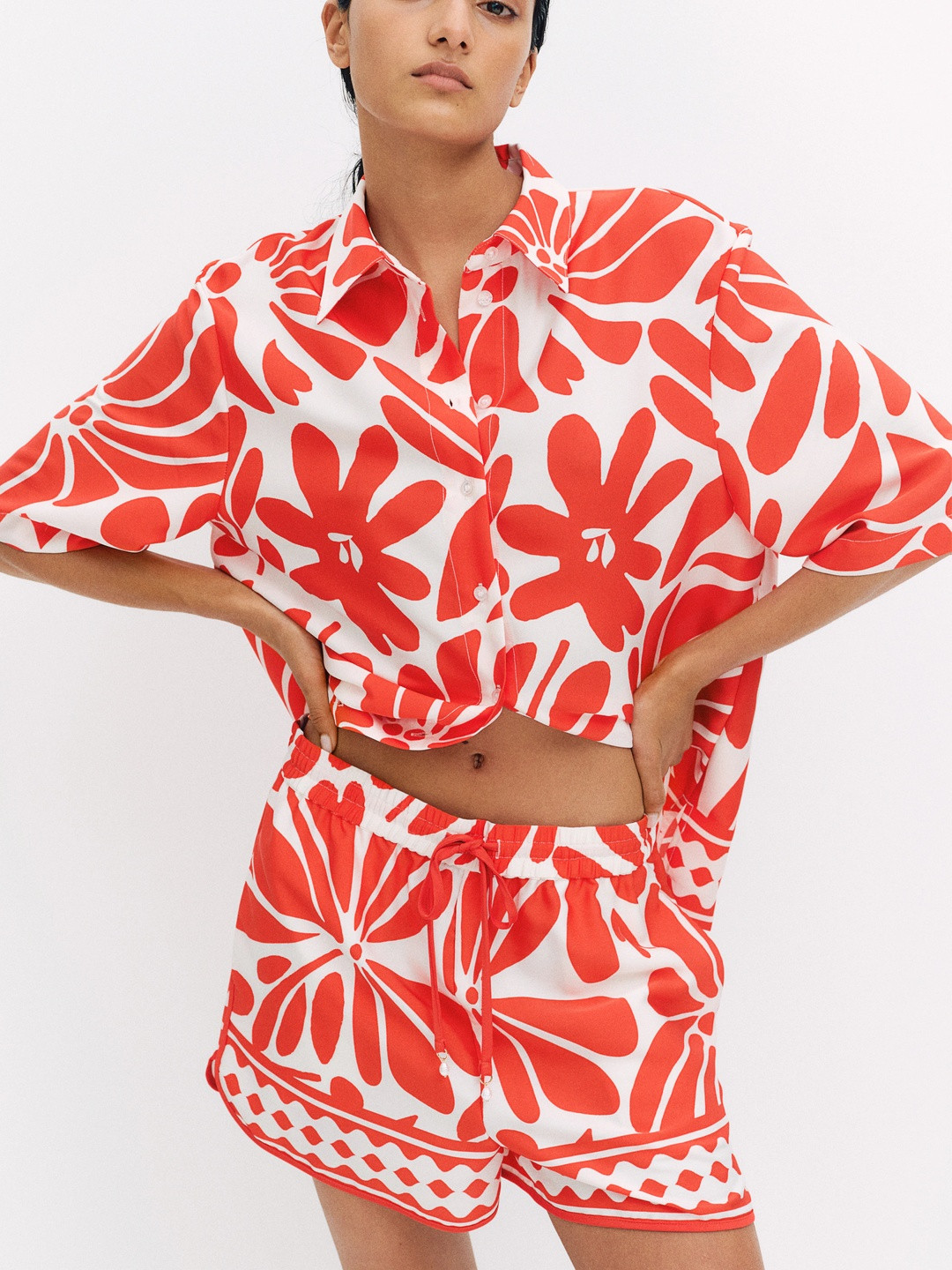 H&M Patterned Drawstring Shorts