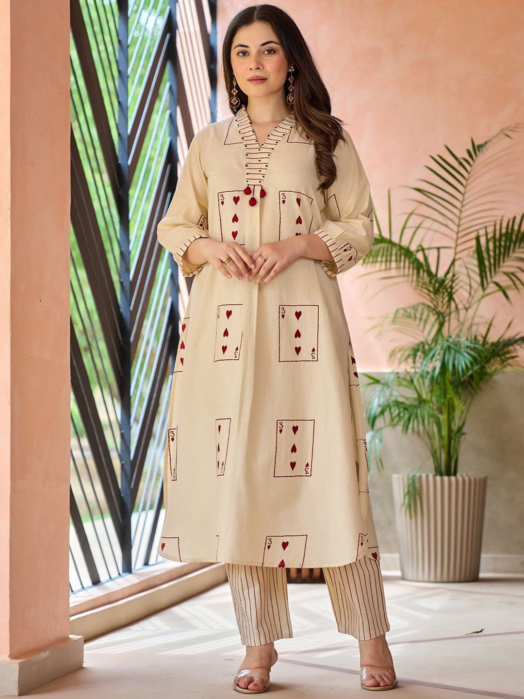 Indo Era Graphic Printed V-Neck Tunic With Trousers