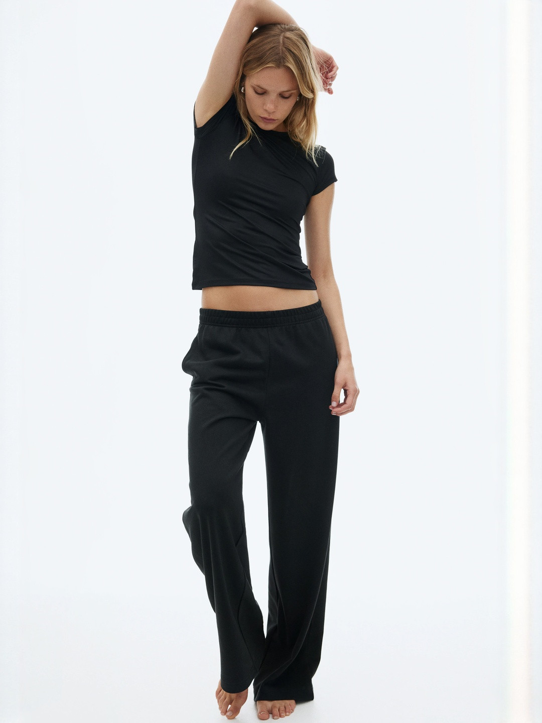 H&M Women Fitted T-shirt