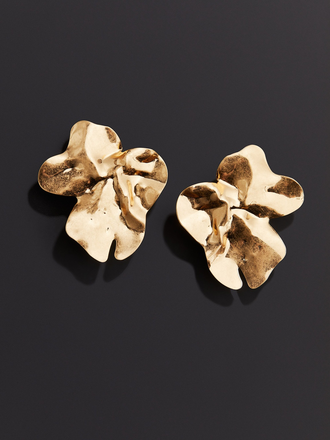 H&M Petal Shaped Earrings