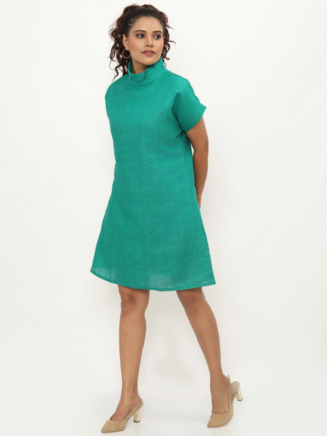 dhaaga Women Mock Neck Short Sleeves Shift Dress