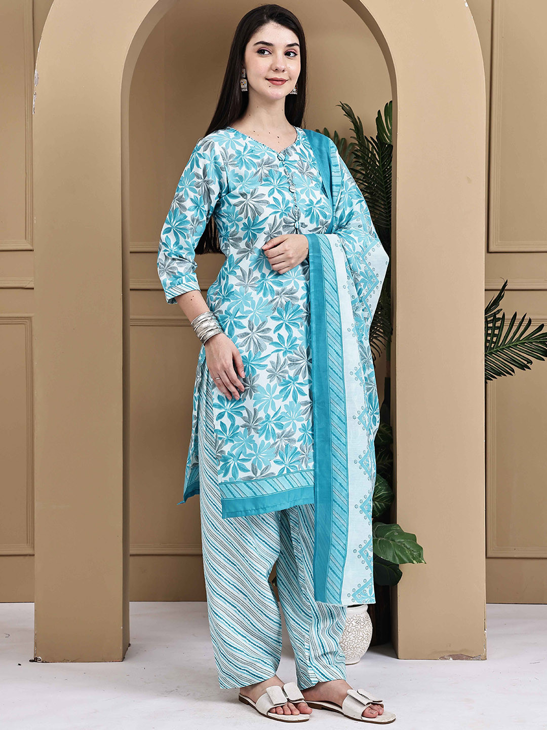 Rajnandini Floral Printed V-Neck Straight Kurta With Patiala & Dupatta