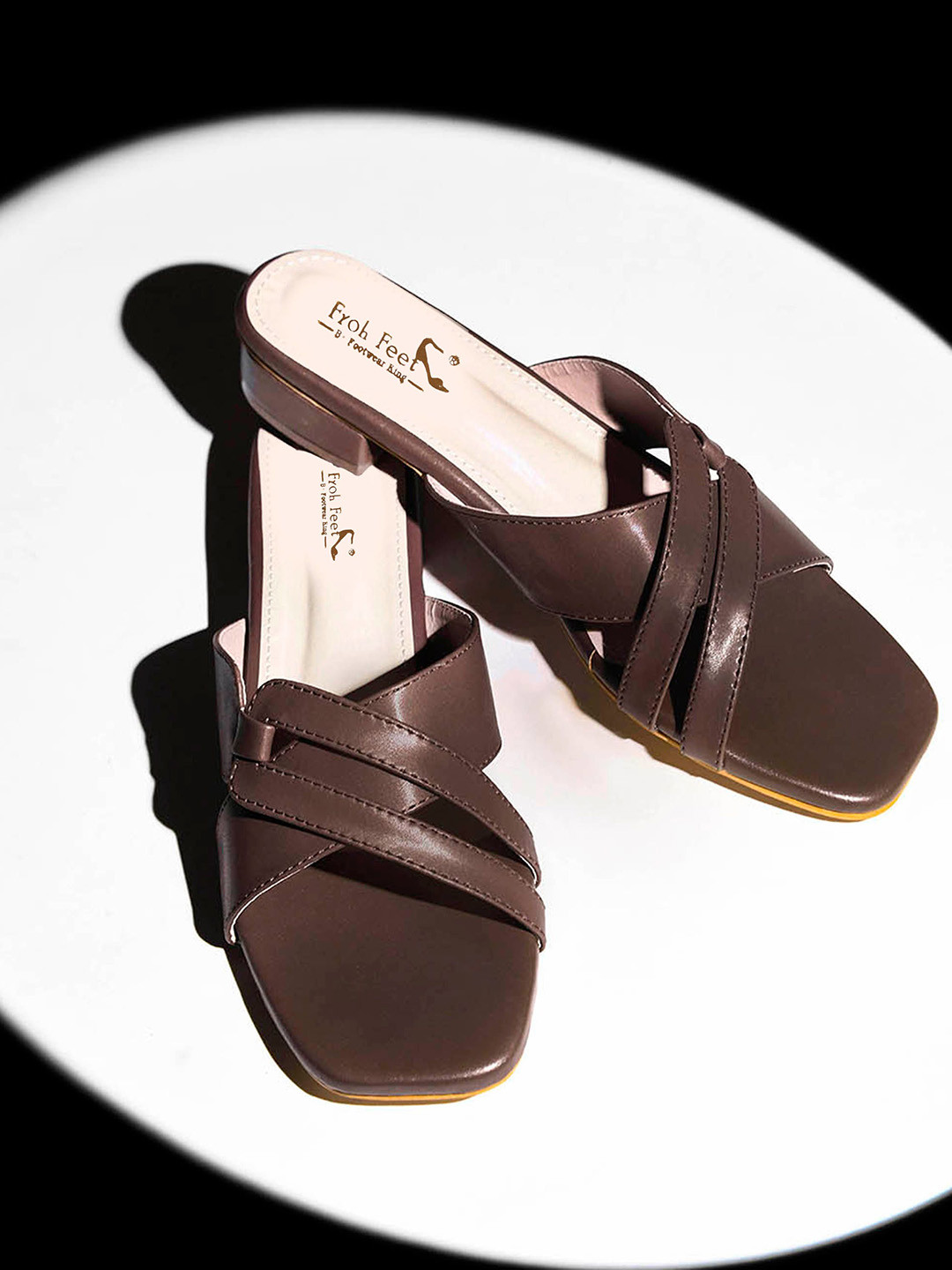 Froh Feet Women Brown Comfort Sandals