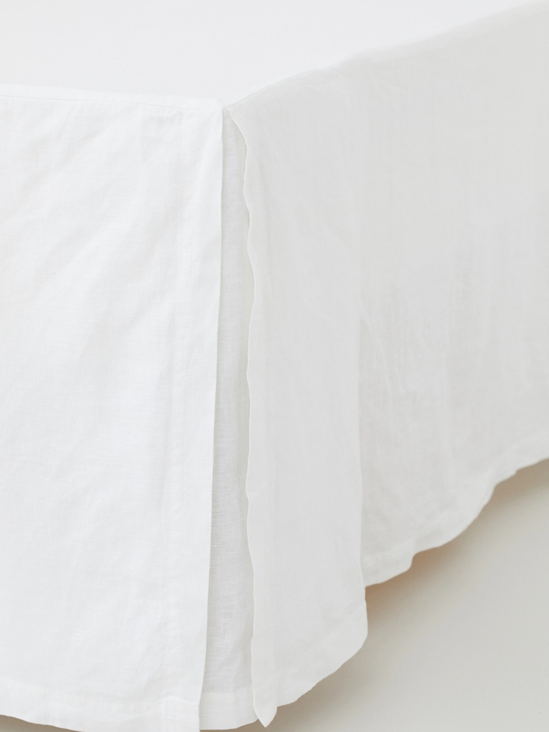 H&M Washed Linen Double/King Valance