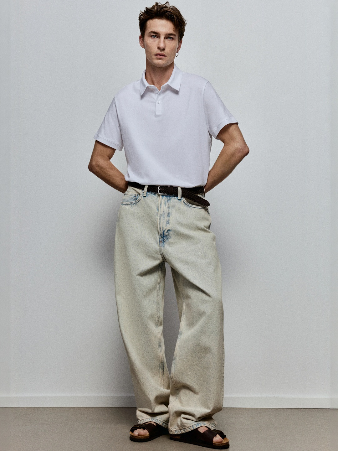 H&M Men White Solid Slim Fit Polo shirt