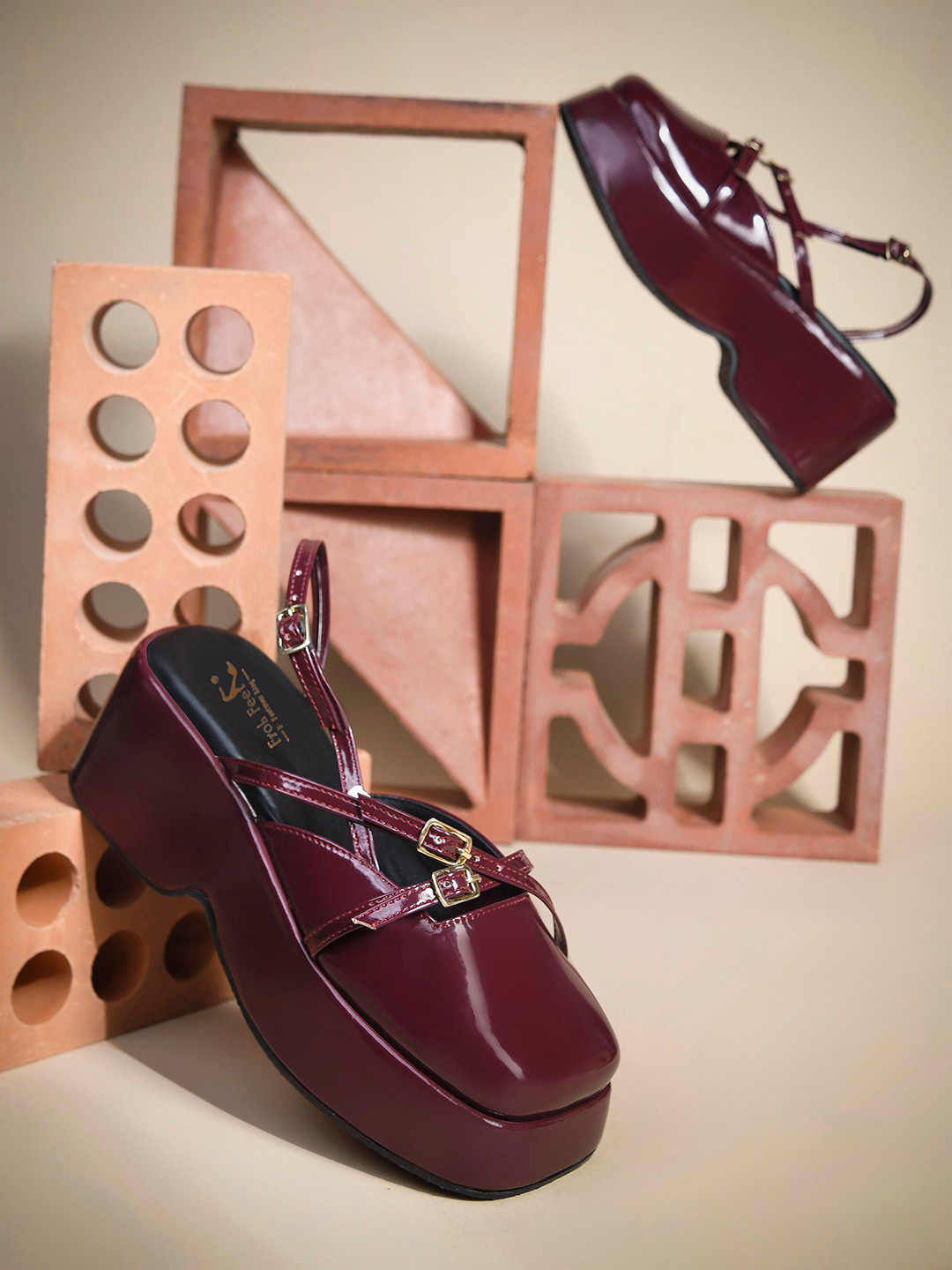 Froh Feet Women Chunky Flatform Heel Pumps