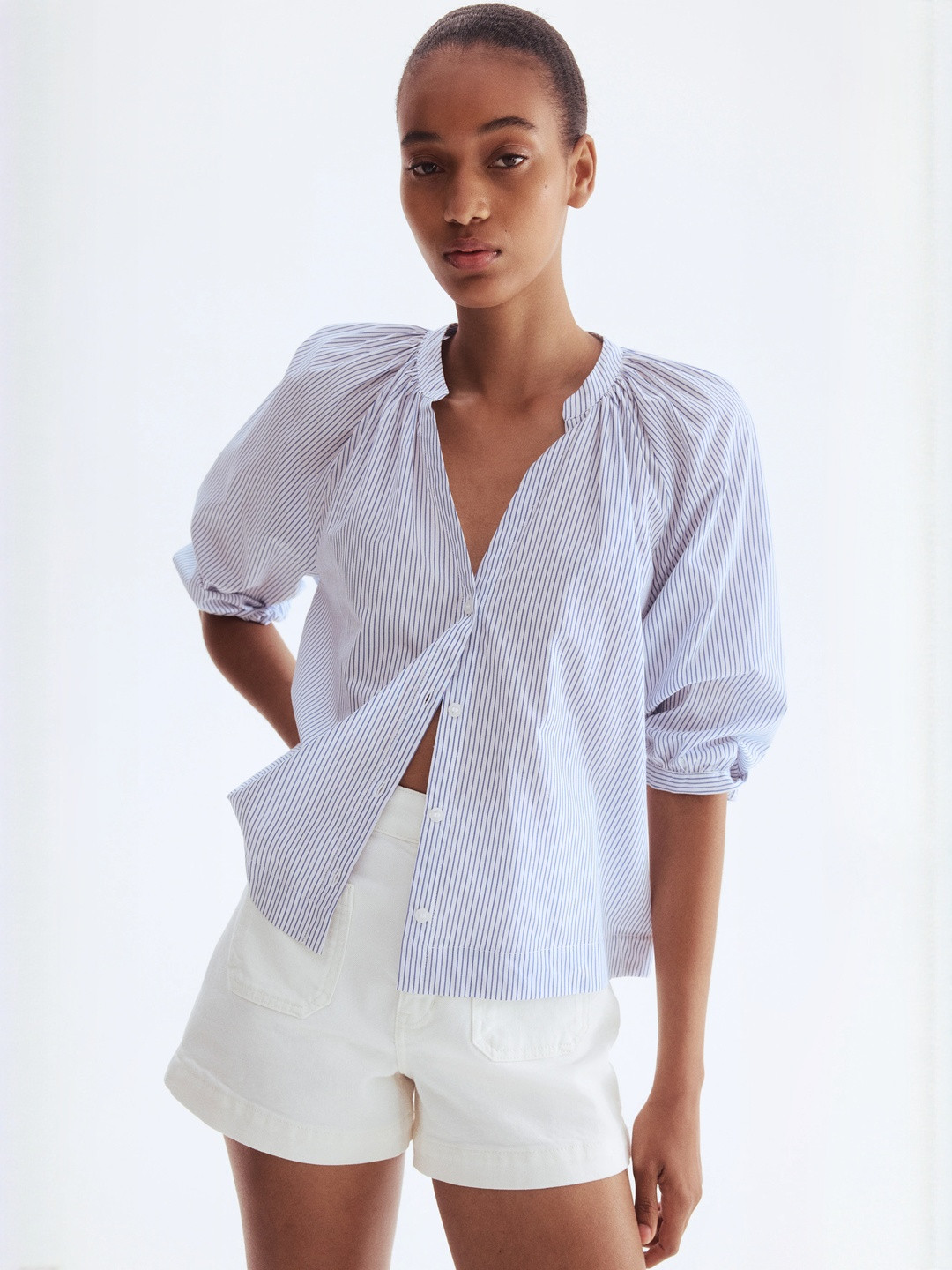 H&M Balloon-Sleeved Poplin Blouse