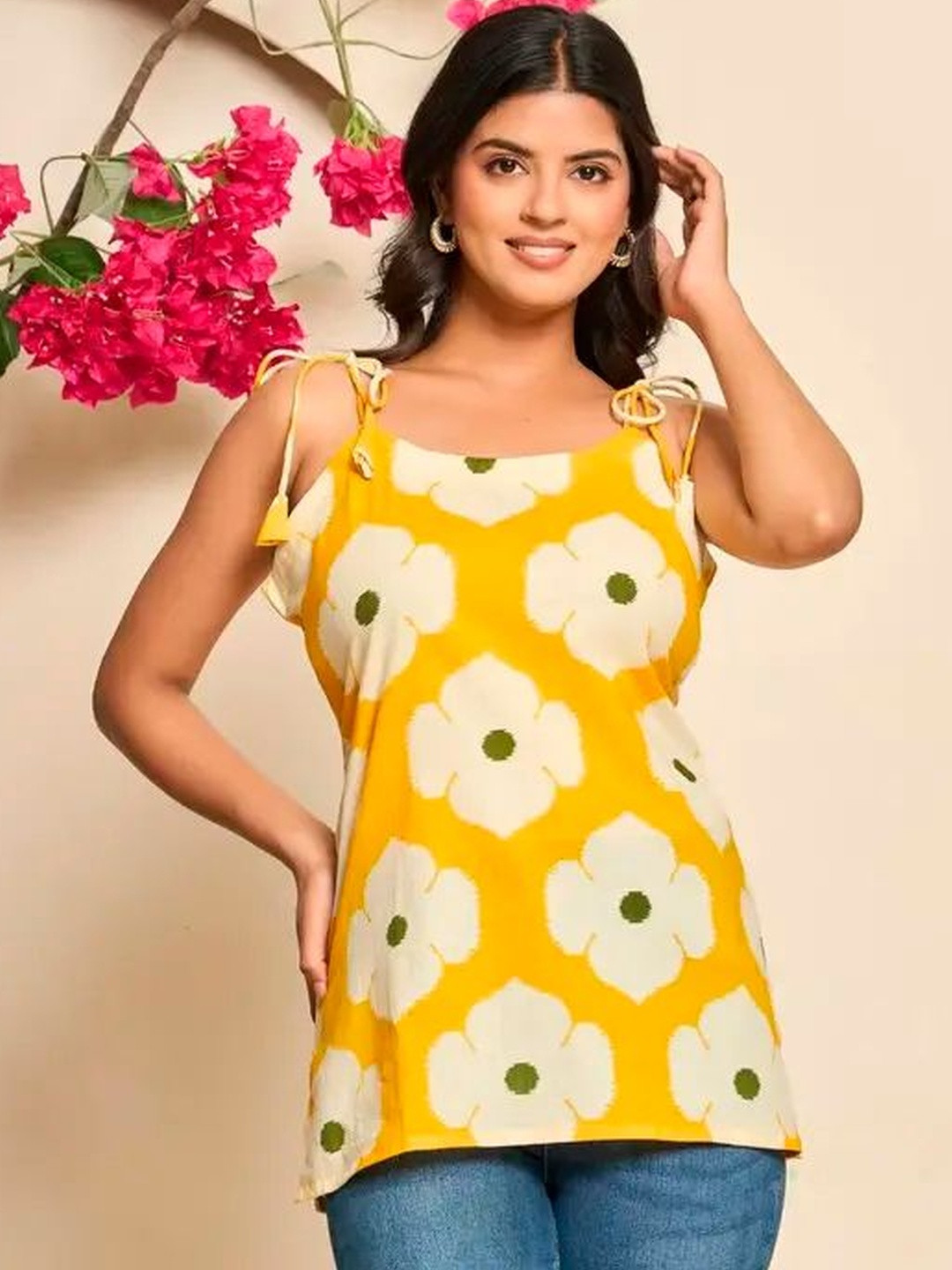 LIPS CROWN Women Floral Printed Shoulder Straps Ethnic Top