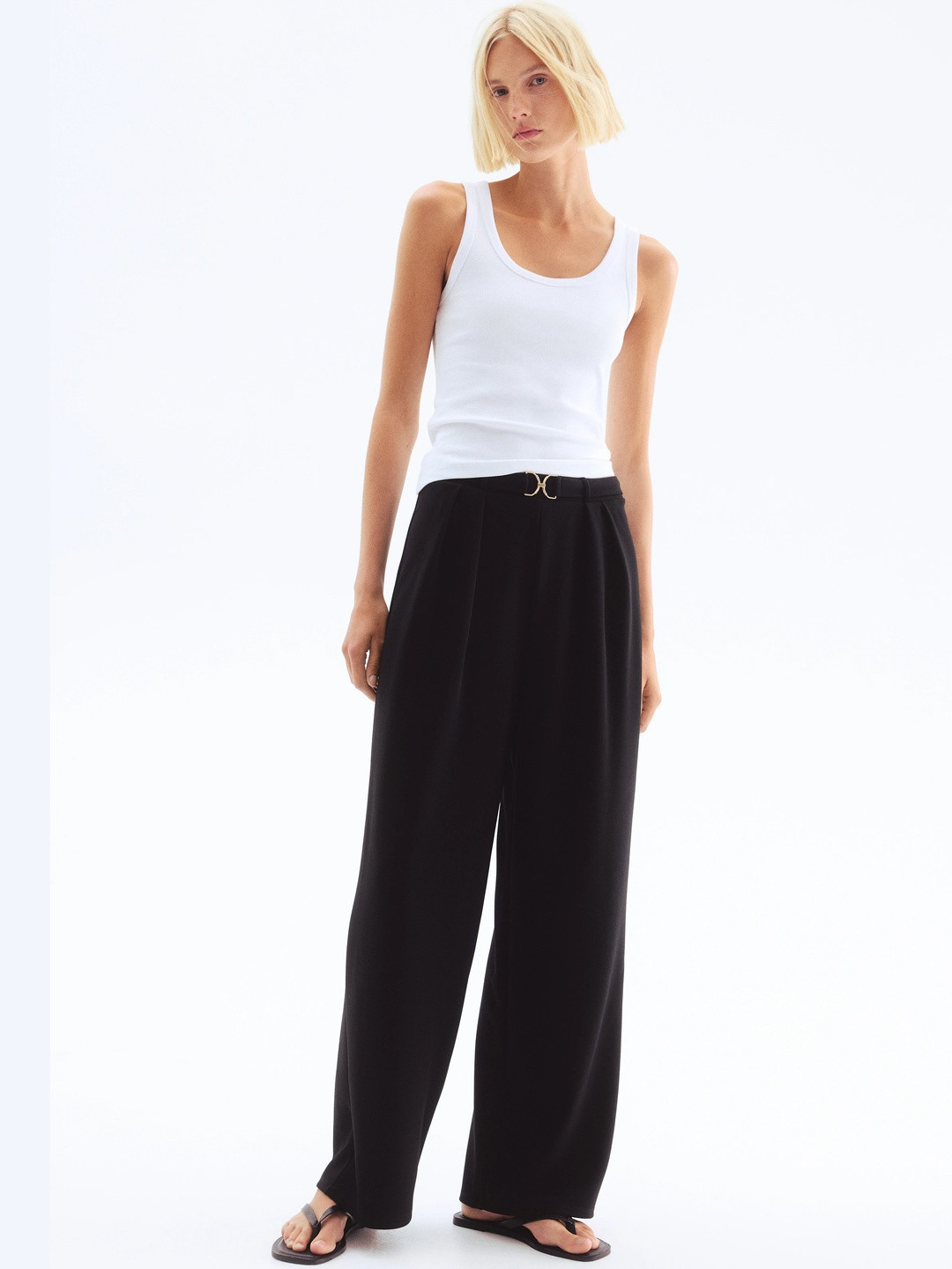 H&M Women Buckle-Detail Tailored Trousers