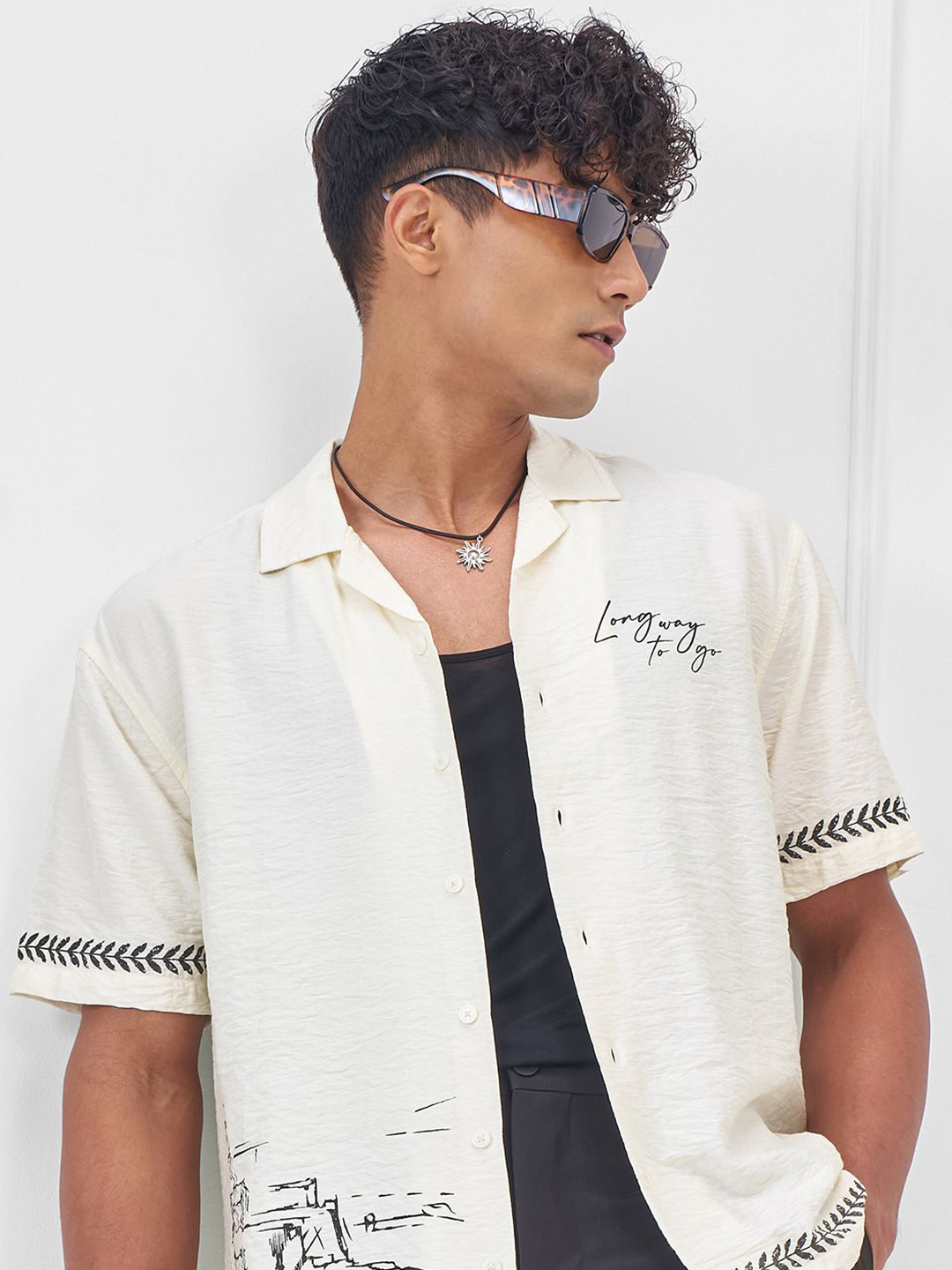 HIGHLANDER Men Boxy Fit Conversational Printed Cuban Collar Casual Shirt