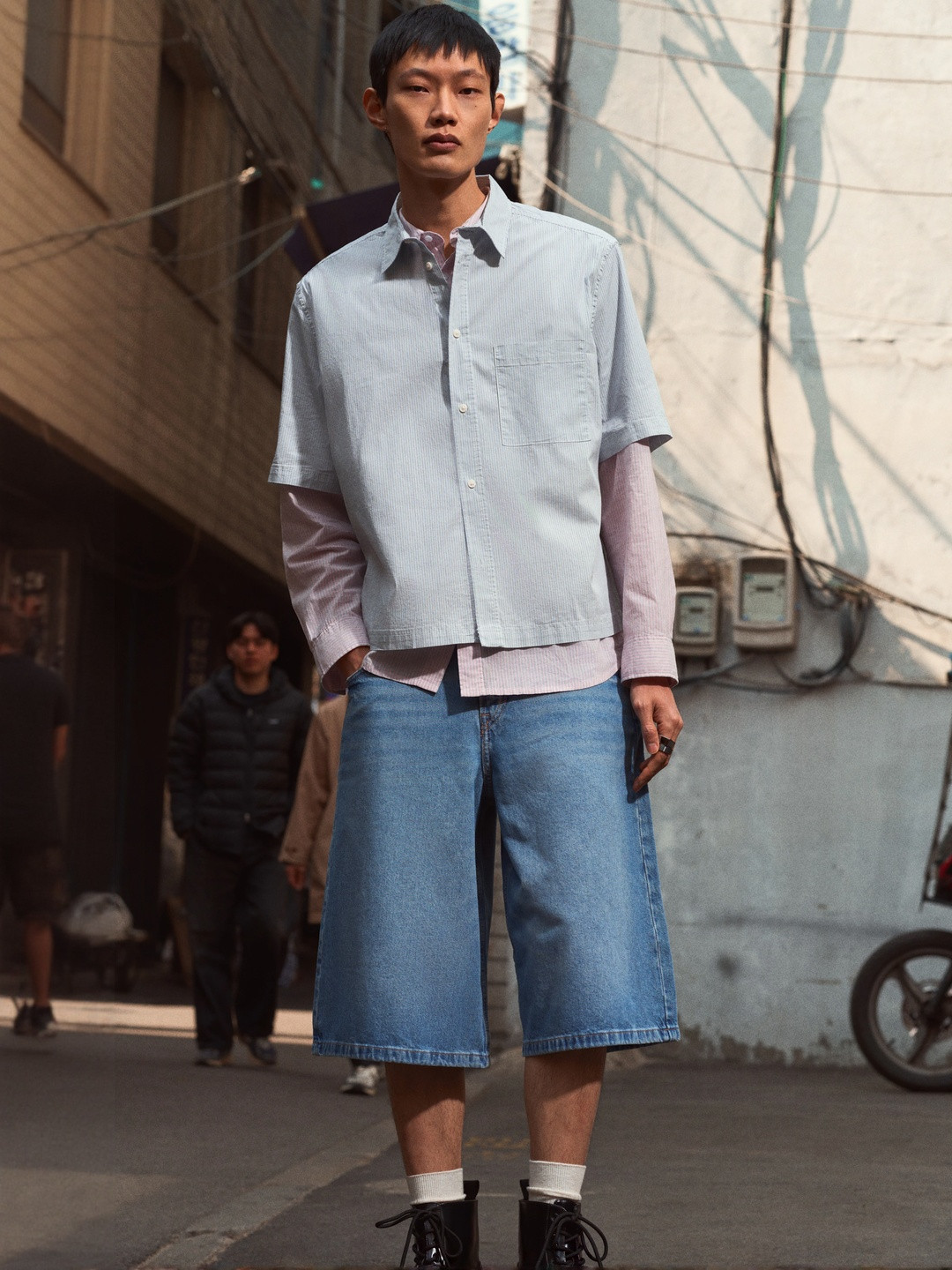 H&M Oversized Fit Short-Sleeved Shirt