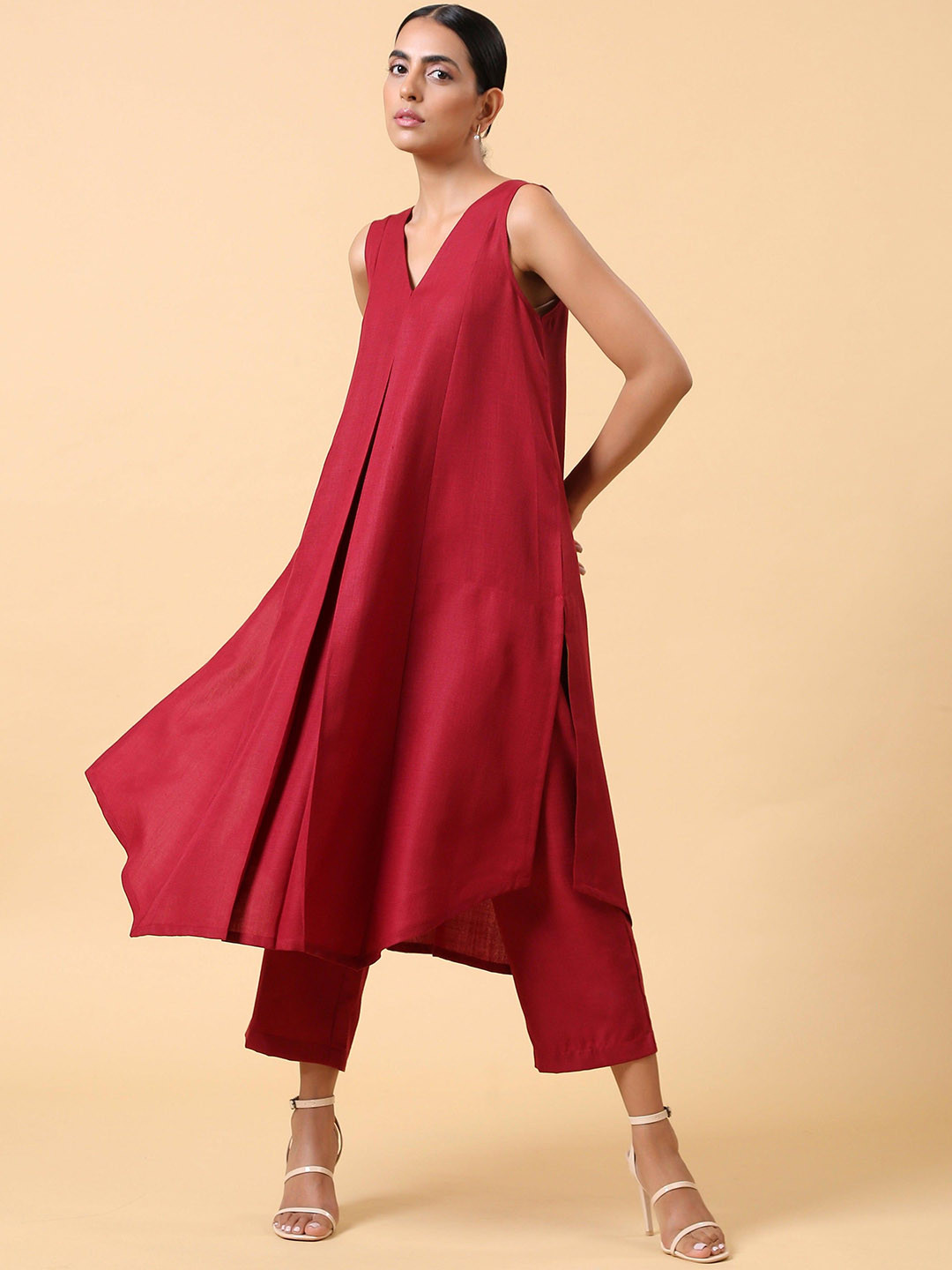 GoSriKi Women Knee Length Panelled Straight Kurta with Trousers