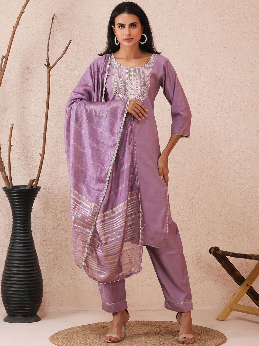 Sold For Style Women Ethnic Motifs Embroidered Thread Work Kurta with Trousers & Dupatta