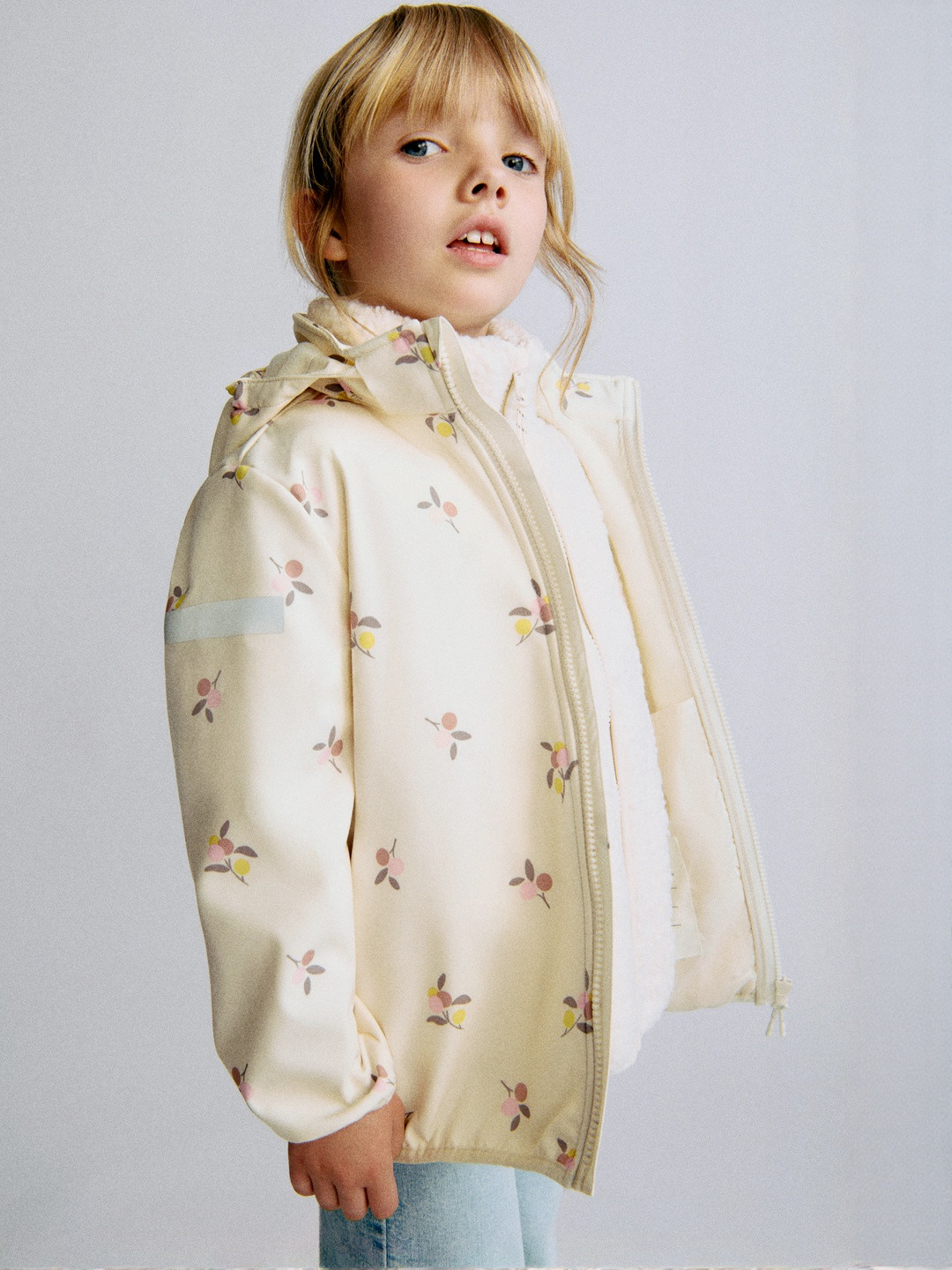 H&M Water-Resistant Softshell Jacket