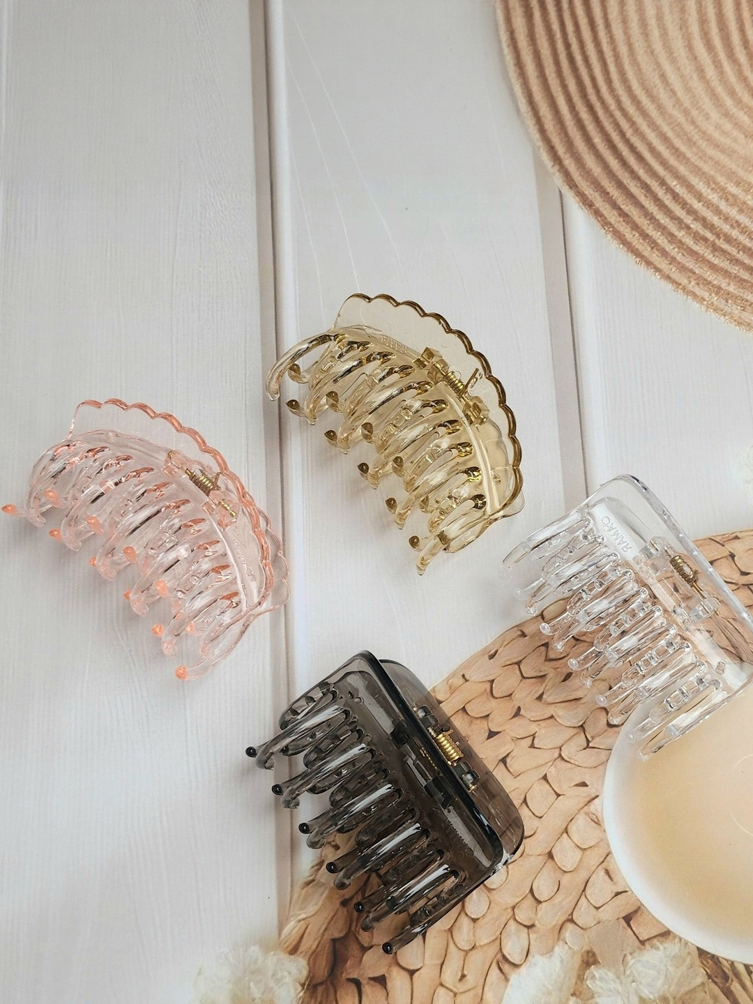 DIVASTRI Women Set of 4 Transparent Crystal Glossy Finish Hair Claw Clips