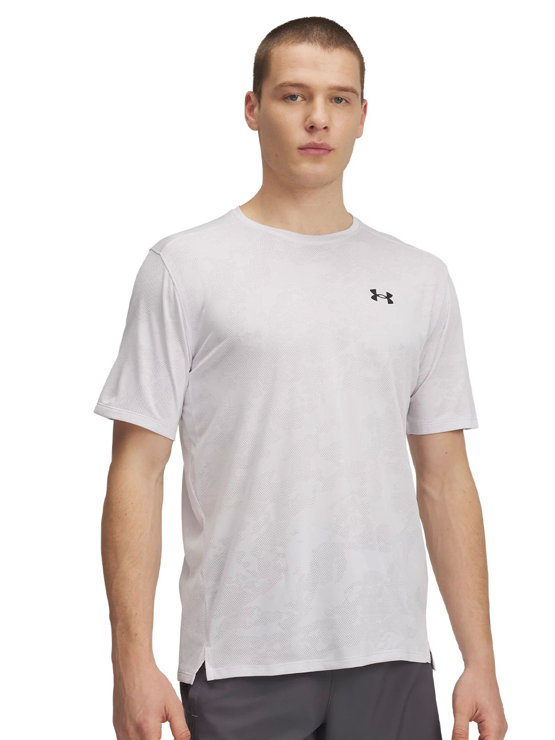 UNDER ARMOUR Men Tech Vent Brand Logo Printed Relaxed Fit Short Sleeve T-Shirt
