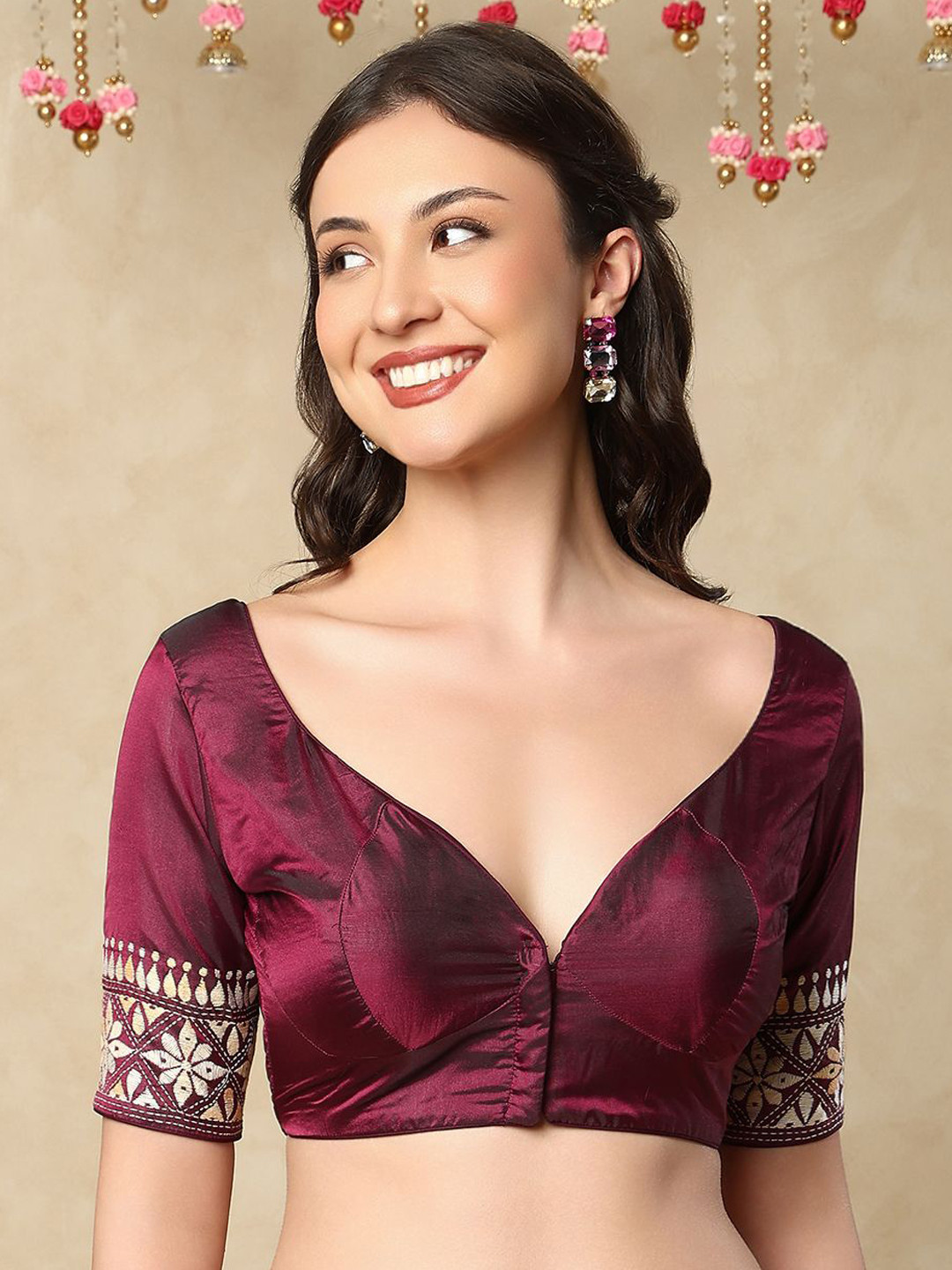 SALWAR STUDIO Katha Stitch Silk Saree Blouse