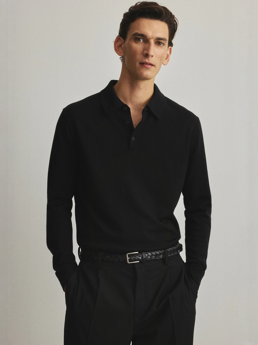 H&M Men Solid Shirt Collar Wool Sweater