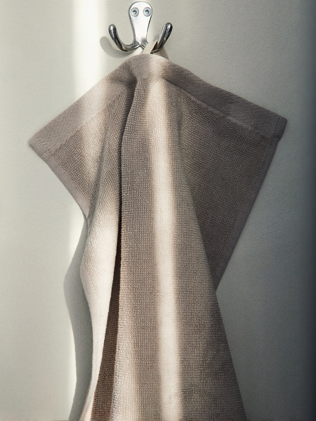 H&M Terry Guest Towel