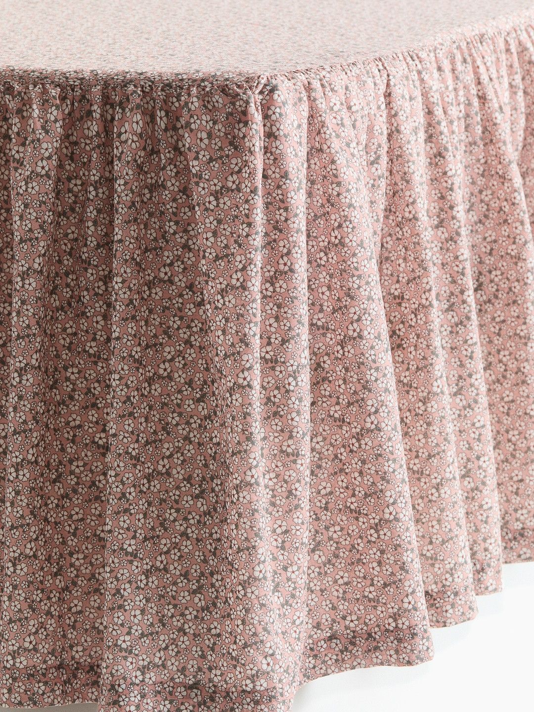 H&M Pink And White Patterned Single Valance