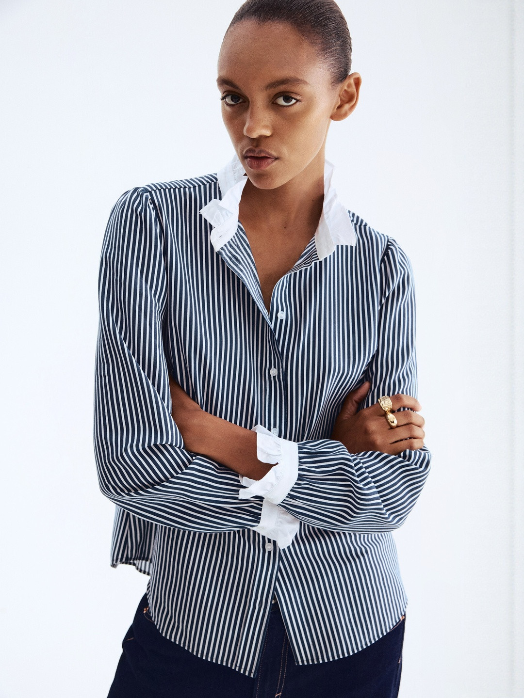 H&M Frill-Collar Blouse