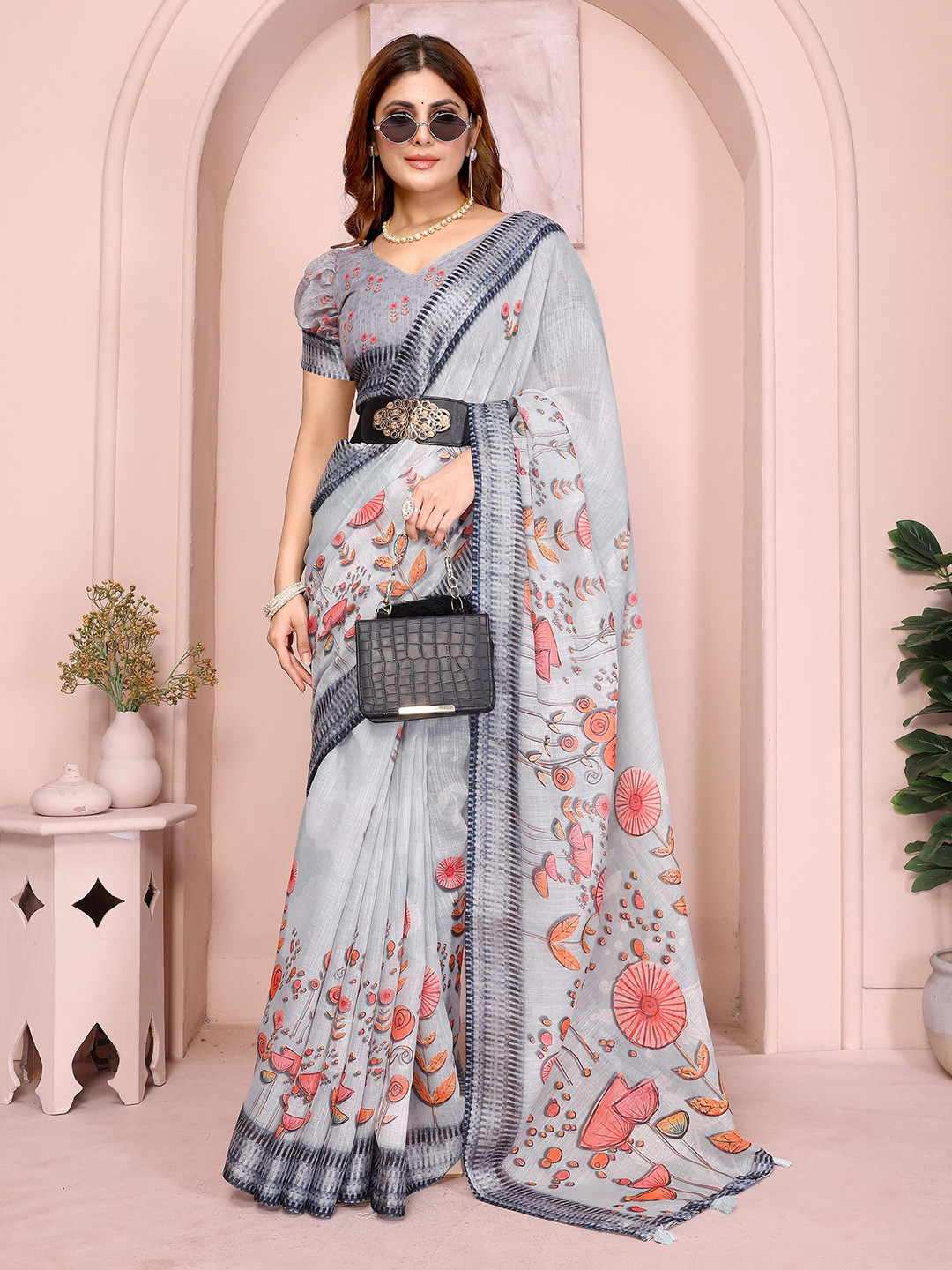 SYMVI Floral Printed Kota Saree