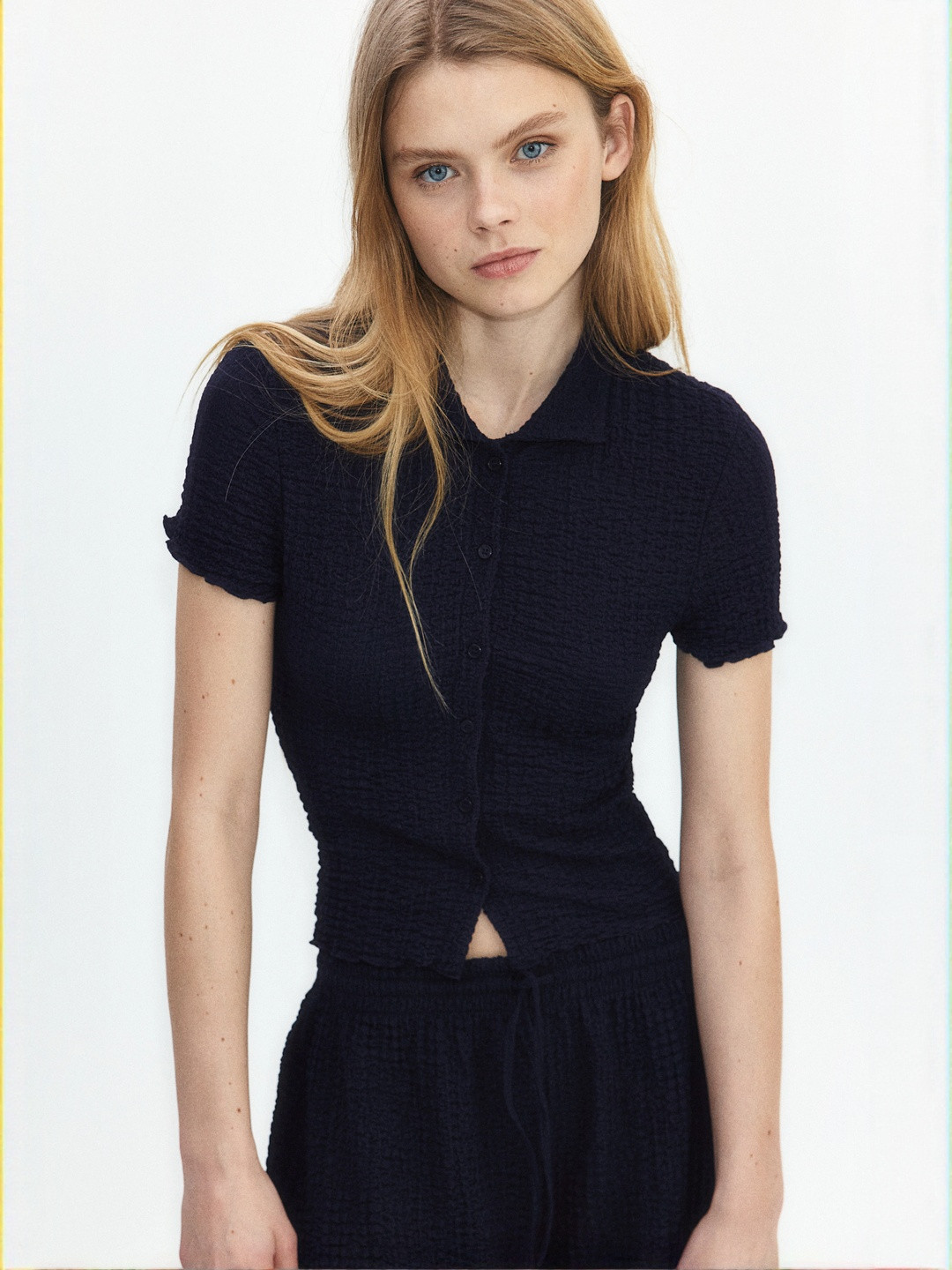 H&M Crinkled Short-Sleeved Shirt