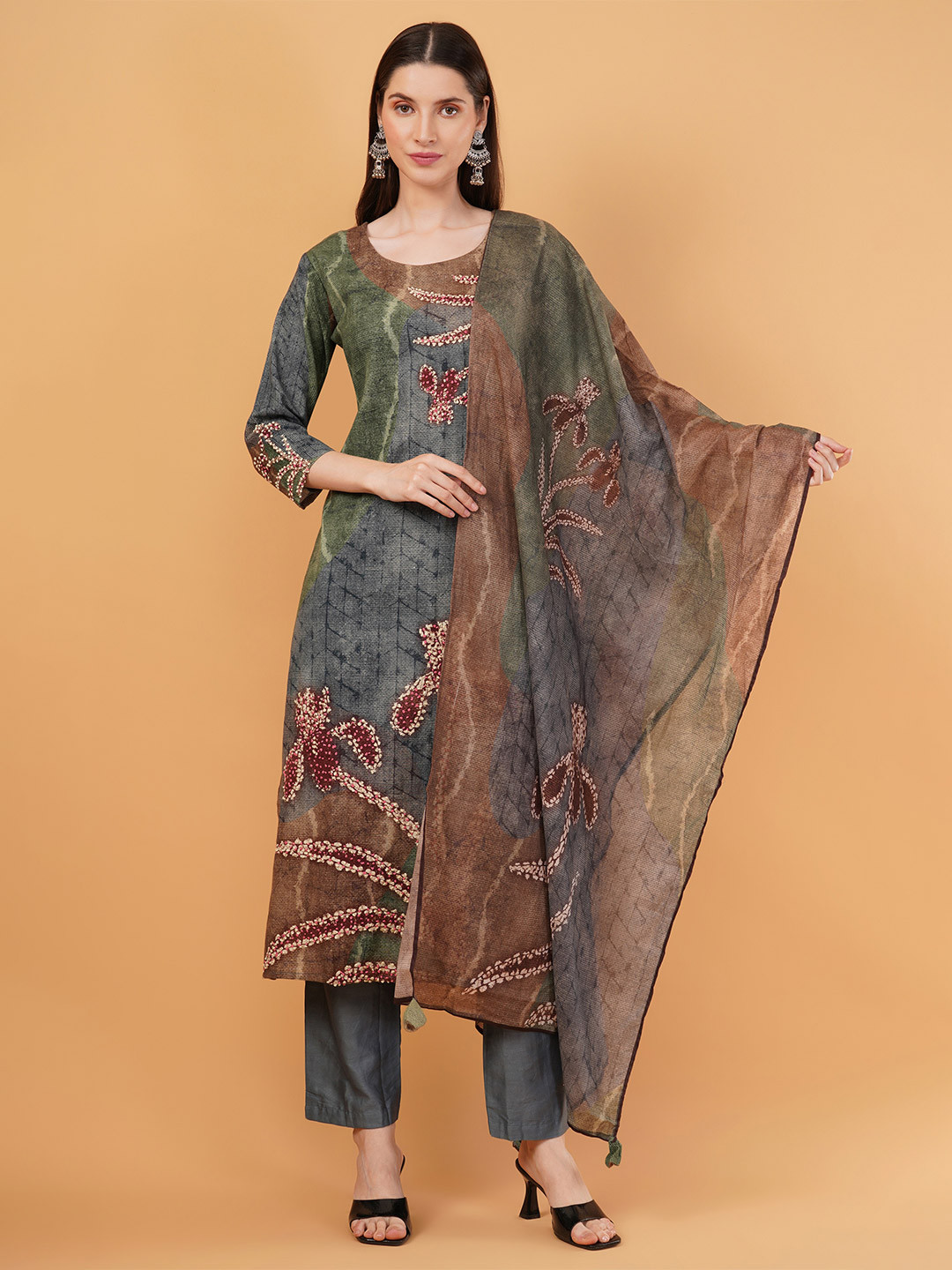 Purpple Infinity Floral Printed Pure Cotton Kurta With Trousers & Dupatta