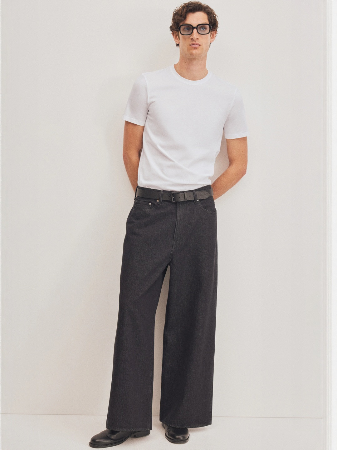 H&M White Slim Fit Pima Cotton T-Shirt