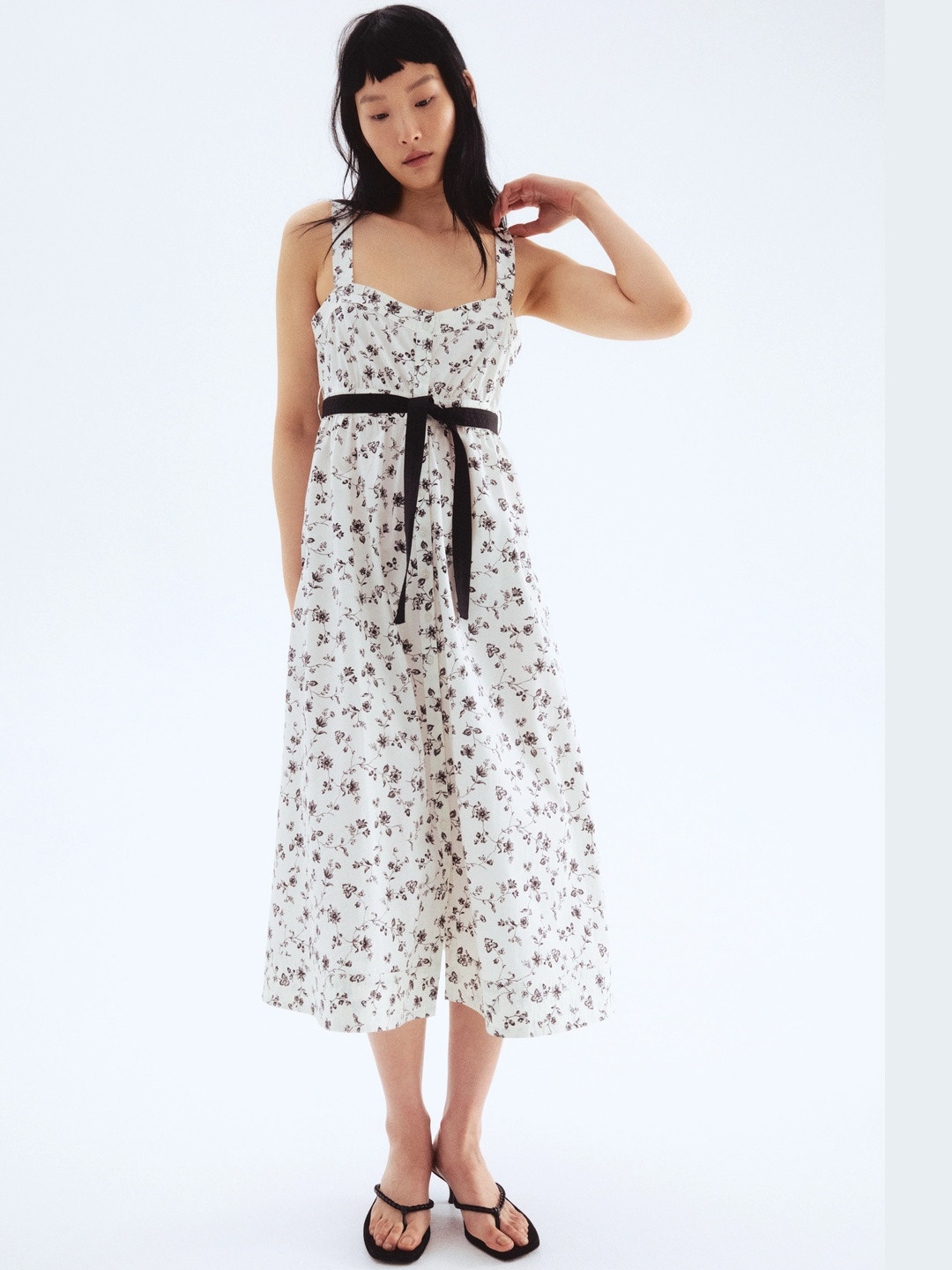 H&M Tie-Belt Dress