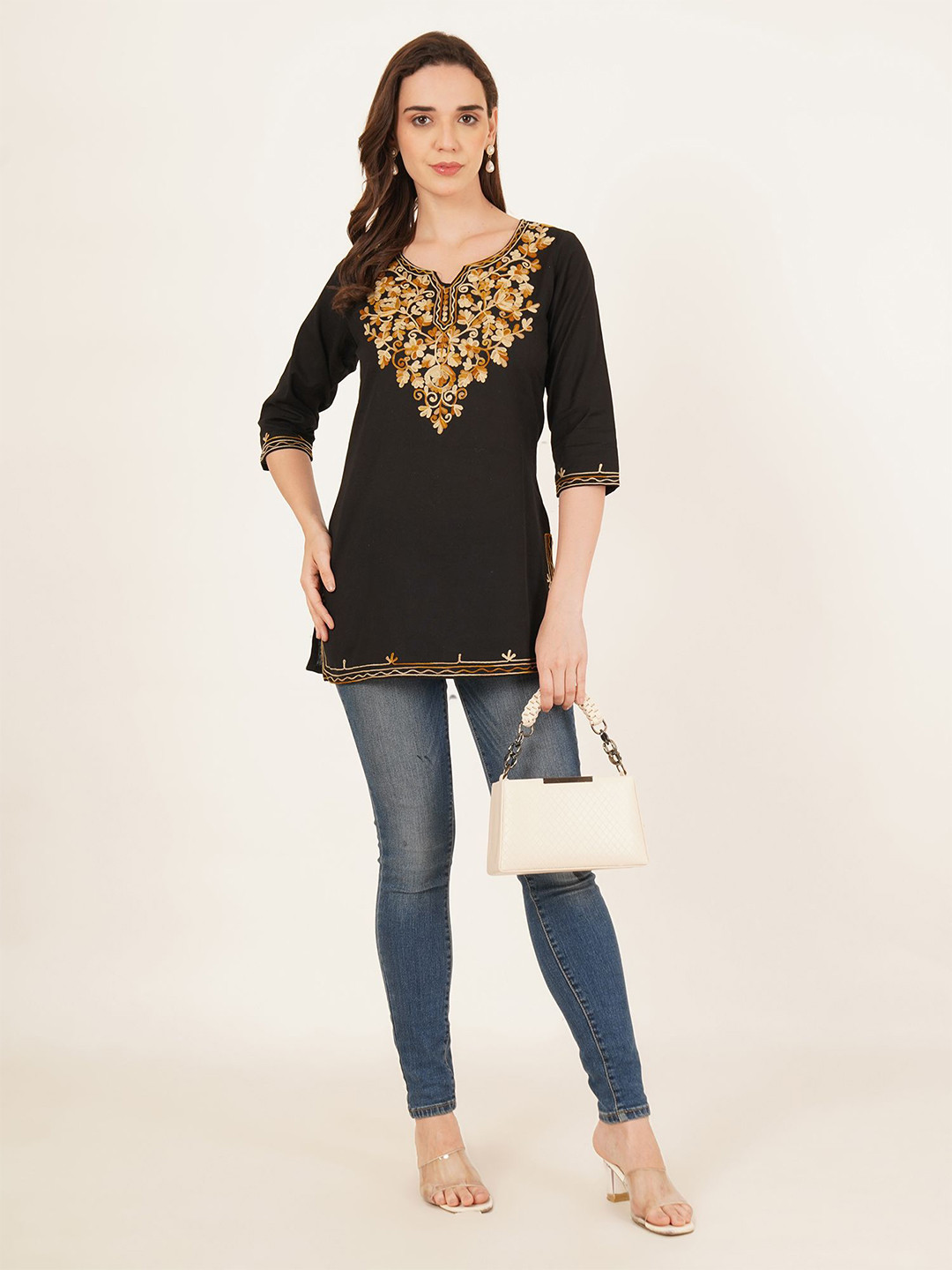 Brownverse Women Black Pure Cotton Embroidered Short Kurta