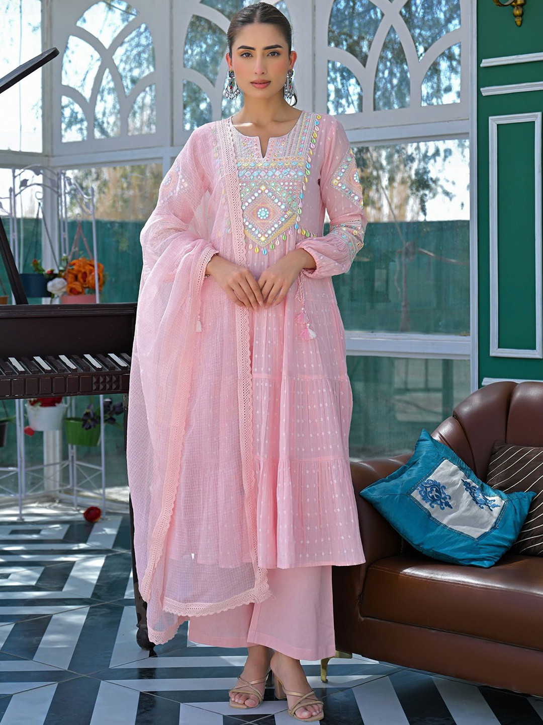 FAST FASHIONS Women Embroidered Tiered Mirror Work Kurta with Trousers & With Dupatta
